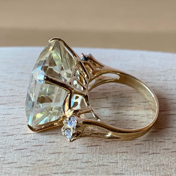 VINTAGE 14K YELLOW GLD HUGE EMERALD STEP CUT LEMON CITRINE QUARTZ RING STATEMENT - Picture 14 of 16